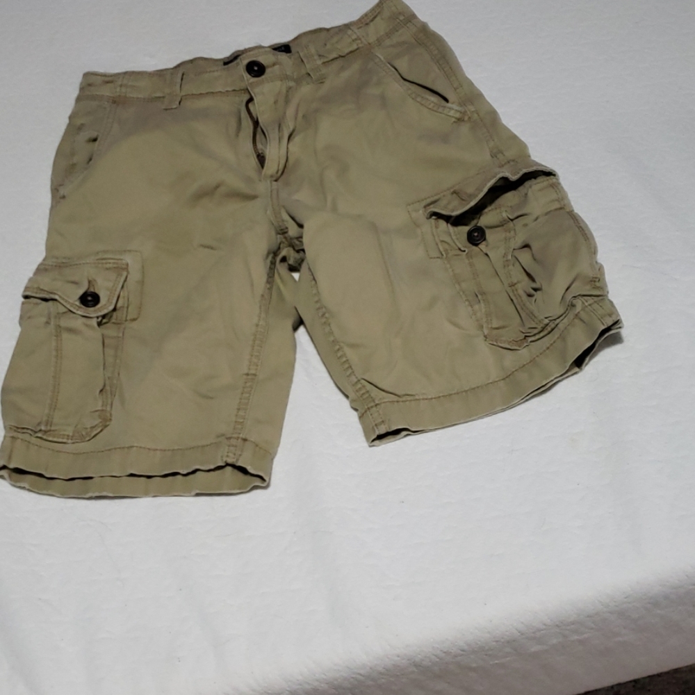 American Eagle cargo shorts